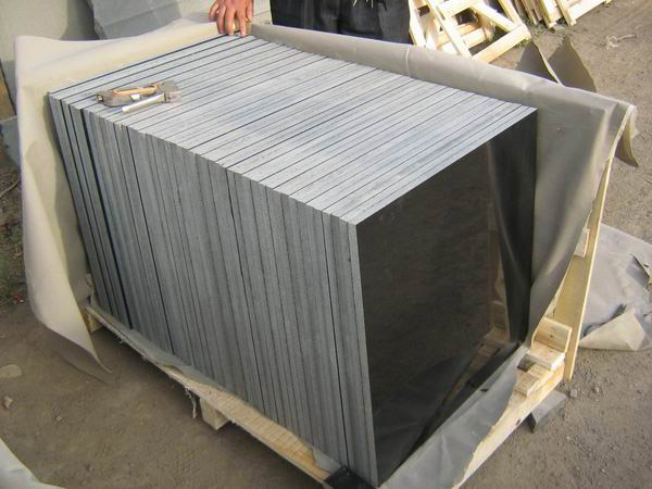 черный гранит плитка